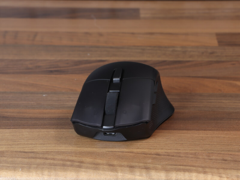 corsair-harpoon-v2-wireless-scrollhjul.JPG